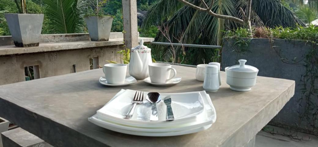 Bed and Breakfast Mandara Rest Хіккадува Екстер'єр фото