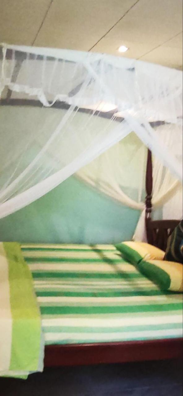 Bed and Breakfast Mandara Rest Хіккадува Номер фото