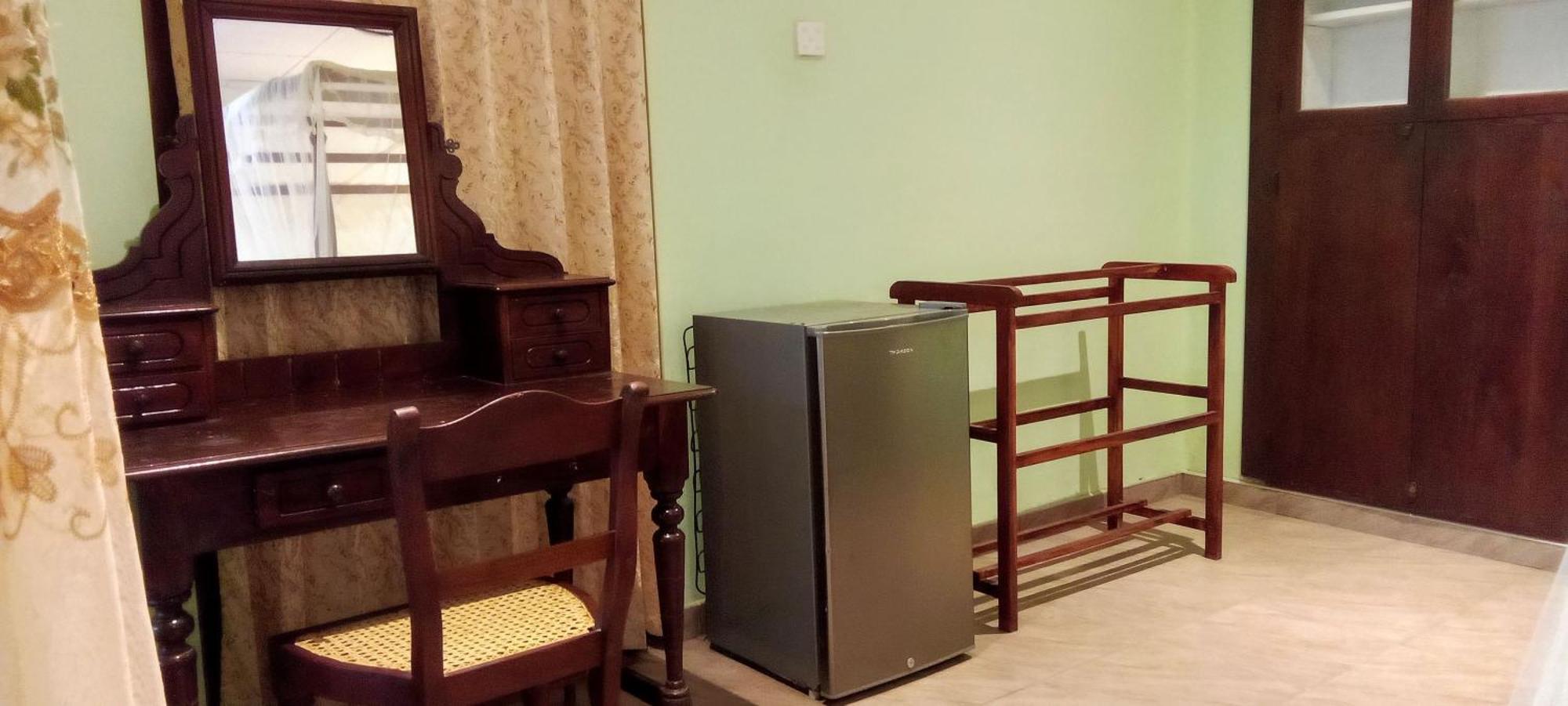 Bed and Breakfast Mandara Rest Хіккадува Номер фото